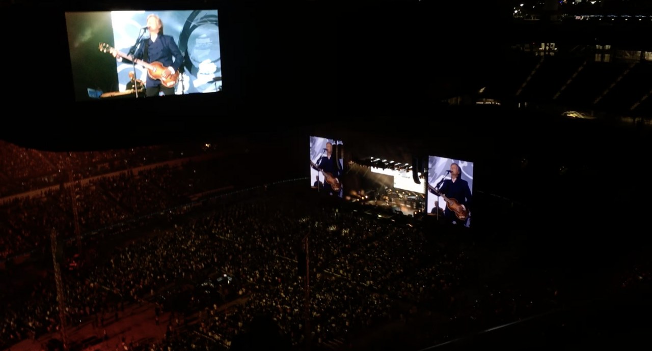 Ismerd fel a híres balkezes zseniket! 3 Paul McCartney performing
